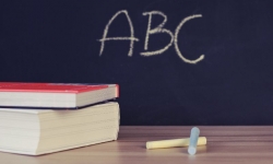 abc-alphabet-blackboard-265076_resultat.jpg