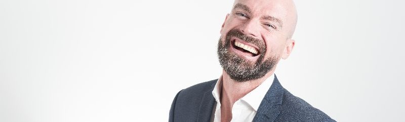adult-bald-beard-213117_resultat
